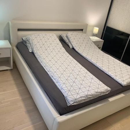 Apartment Onyx Free Garage Parking ซาราเยโว ภายนอก รูปภาพ